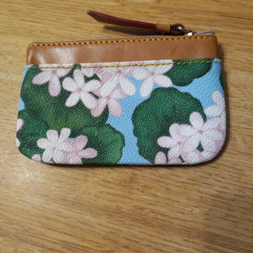 AUTHENTIC DOONEY & BOURKE Floral Multicolor Small Zippered Wallet